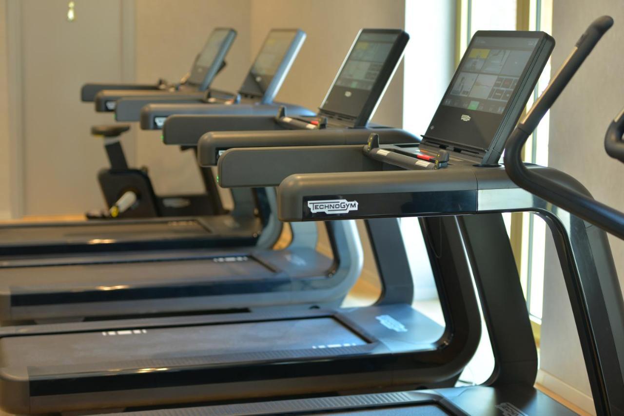 Mk Hotel Tirana Rinas Ngoại thất bức ảnh Treadmills