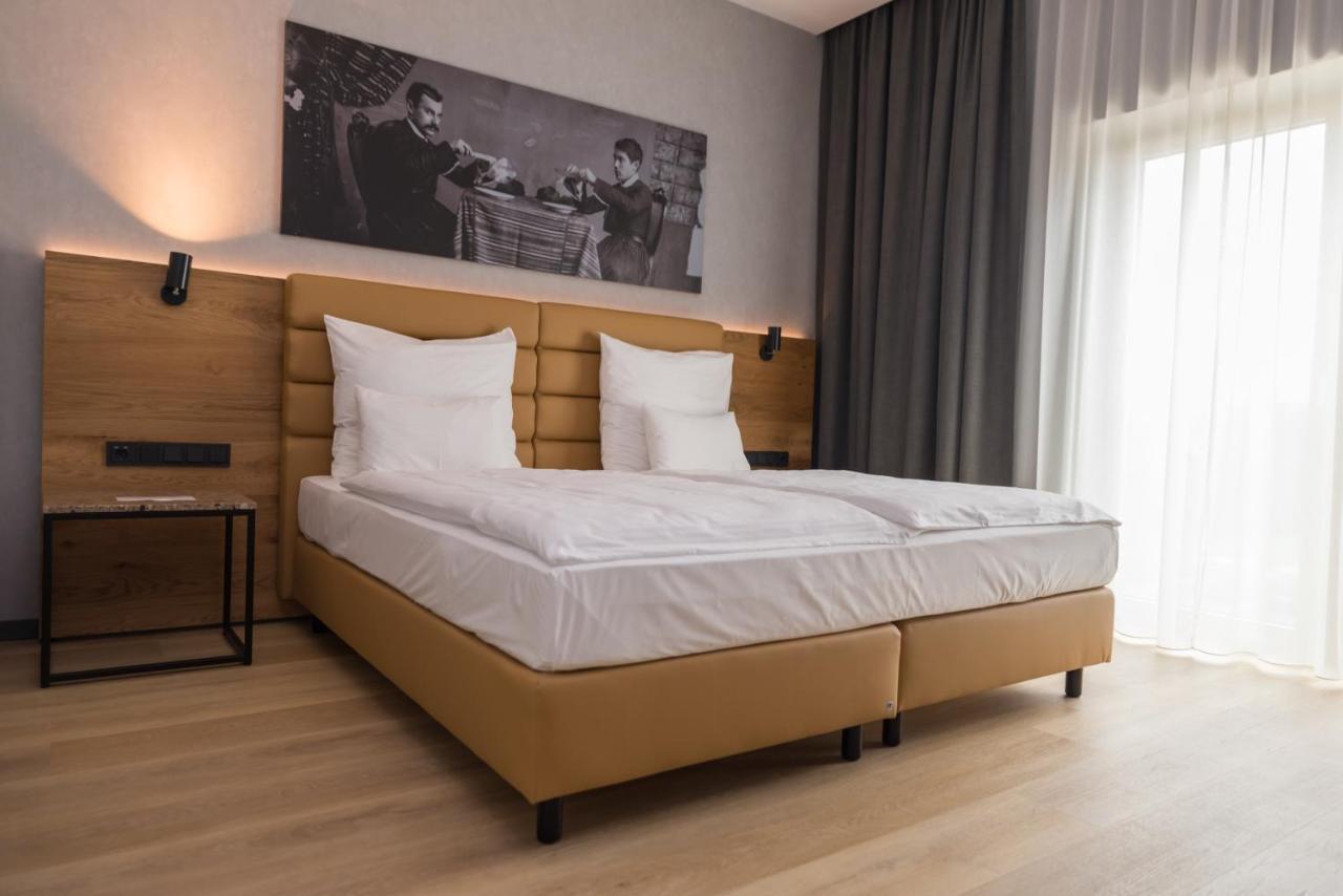Mk Hotel Tirana Rinas Ngoại thất bức ảnh