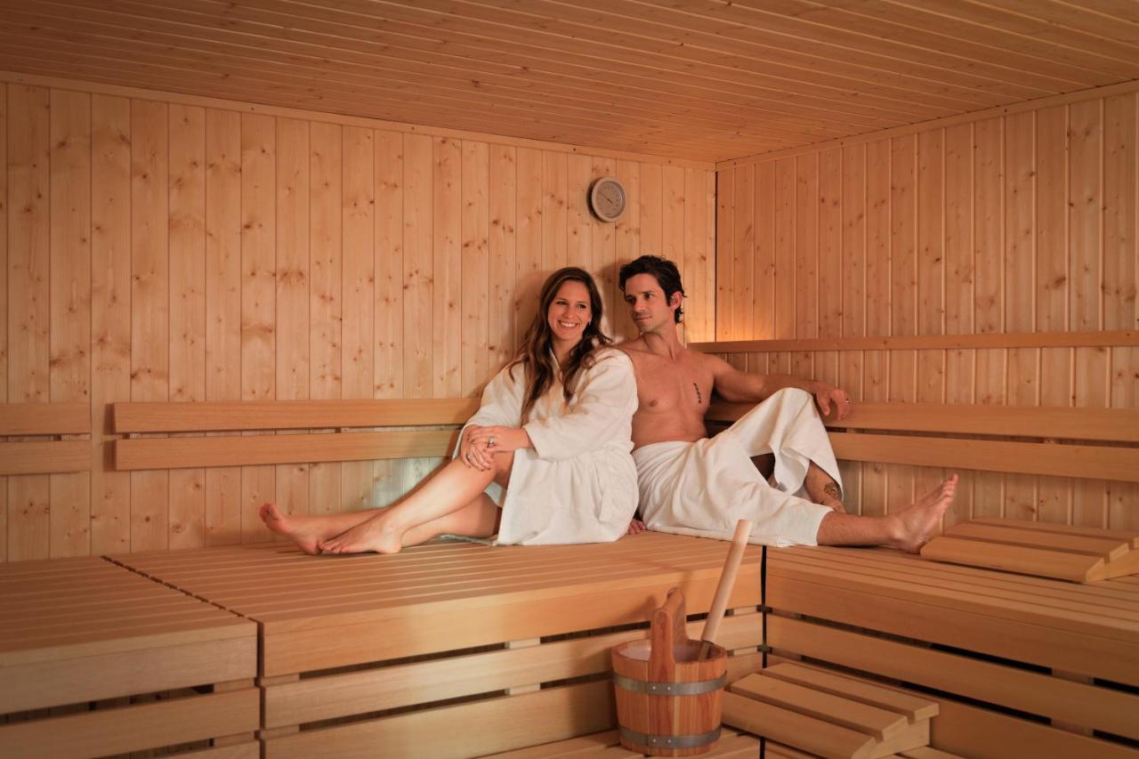 Mk Hotel Tirana Rinas Ngoại thất bức ảnh Sauna