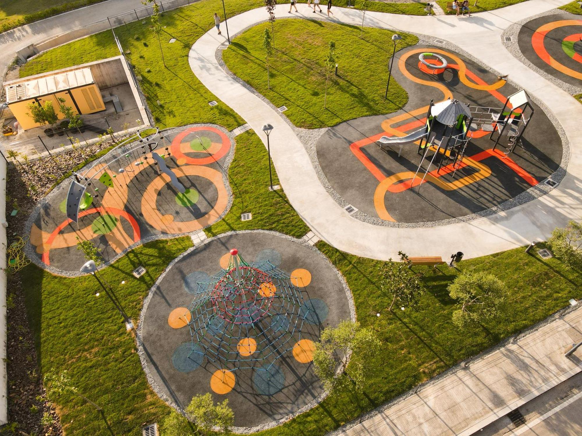 Mk Hotel Tirana Rinas Ngoại thất bức ảnh Aerial view of the park